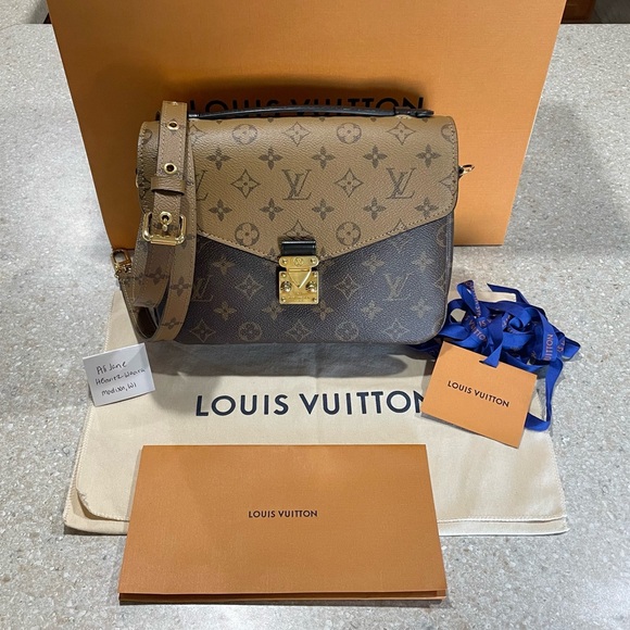 🤎sold🤎Louis Vuitton Pochette Métis Reverse - Picture 1 of 16